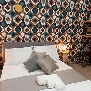 Geometric Art Gasthuis Bari